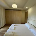 Apartment Diem Near Pazari I Ri Tirana