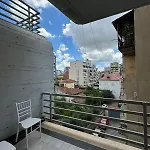 Diem Near Pazari I Ri * Tirana