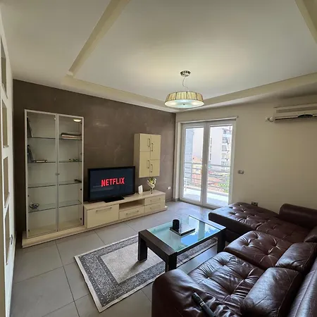 Appartement Diem Near Pazari I Ri *