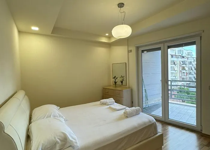 Апартаменты Diem Near Pazari I Ri