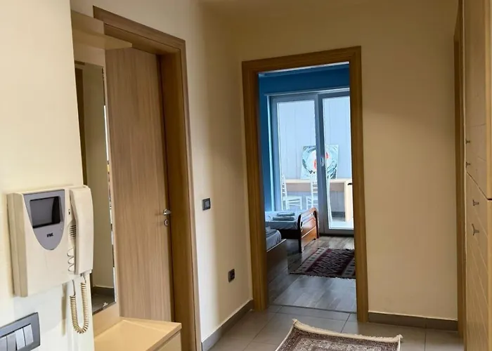 Apartman Diem Near Pazari I Ri Tirana