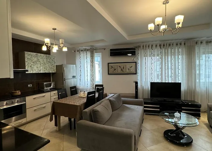 Apartman Diem Near Pazari I Ri *